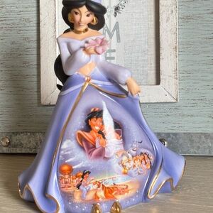 Disney Princess Jasmine Figurine
